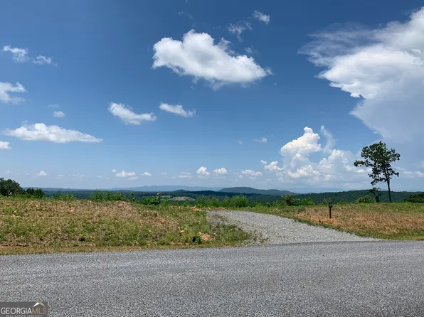 345 Twisted Oak Rd, Talking Rock, GA 30175