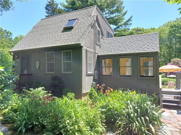 815 Broad Rock Rd, South Kingstown, RI 02879
