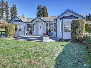 3175 Redwing Rd, Camano Island, WA 98282