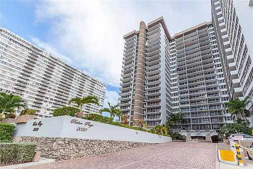 2030 S Ocean Dr #1826 Photo 1