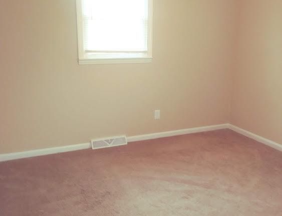 5th image of 405 Homestead Dr