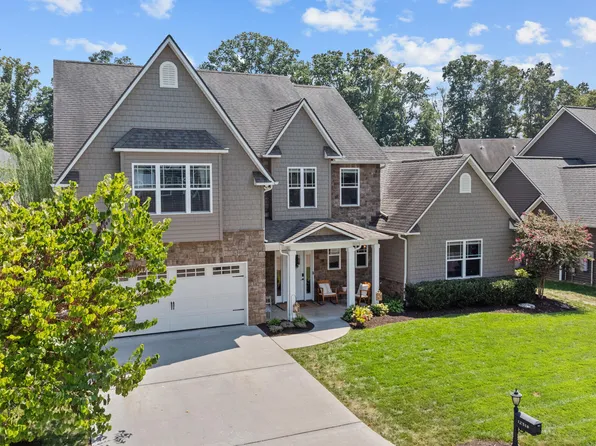 12318 Blacksburg Ln, Knoxville, TN 37922