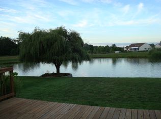 725 Shoreline Ct, Franklin, IN 46131