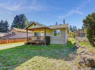 6716 201st Pl SW, Lynnwood, WA 98036