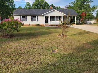 109 James Rd, Cheraw, SC 29520