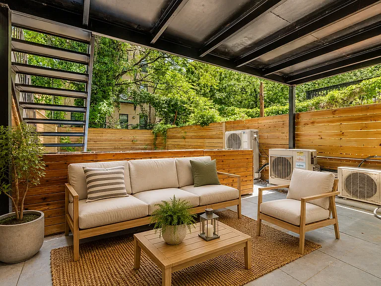 1168 Halsey St #GARDEN — Photo 7
