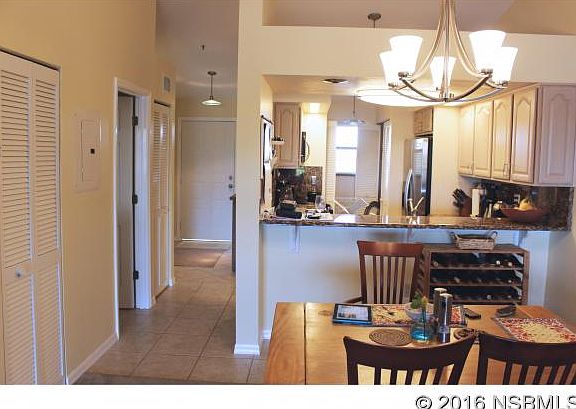 5th image of 458 Bouchelle Dr APT 303