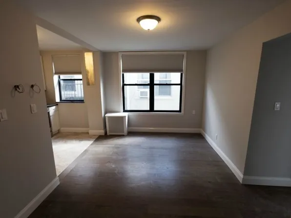 48-40 48th Street image 2 of 7