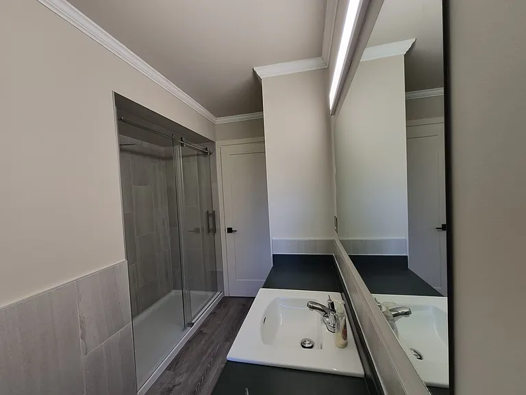 3853 Clematis Cres — Photo 15