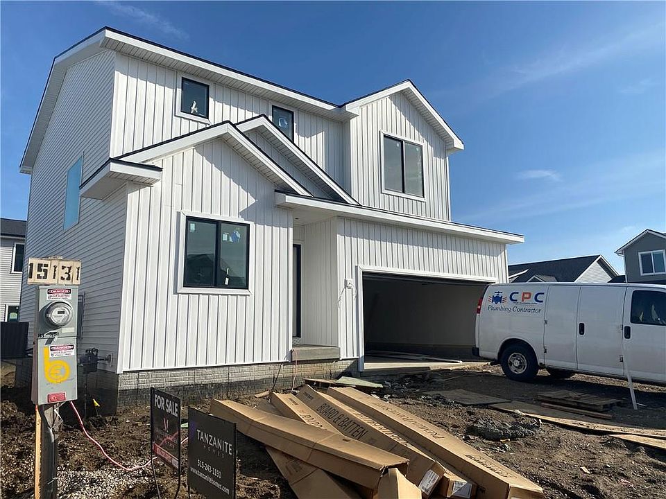 1st image of 15131 Bellflower Ln