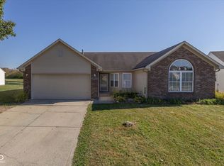 6609 Southern Ridge Dr, Indianapolis, IN 46237