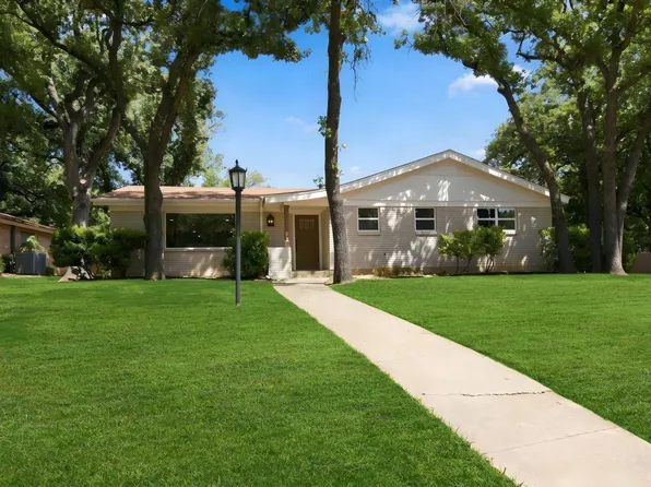 508 Oak Park Dr, Hurst, TX 76053