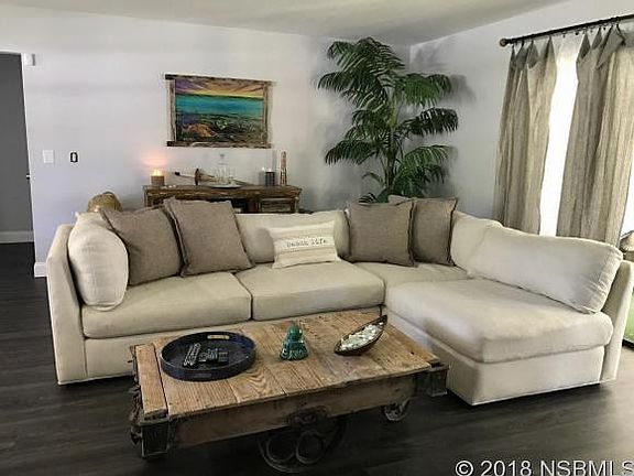 5th image of 560 Patricia Dr