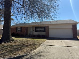 337 E 15th St, Claremore, OK 74017