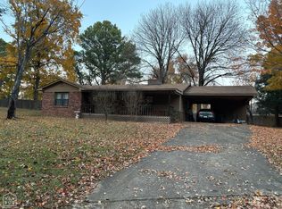 910 Oakland Dr, Jonesboro, AR 72404