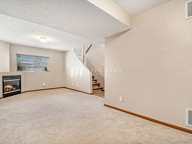 17854 Lillian St — Photo 11