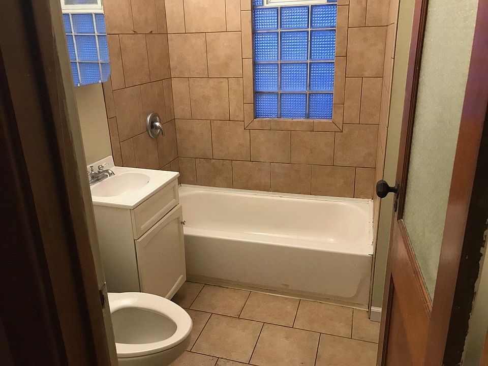 2nd image of 1241 N 45th St