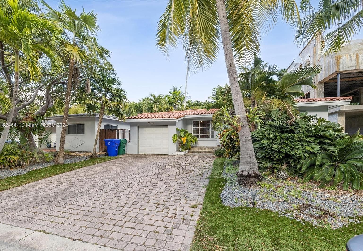 3565 W Glencoe St, Miami, FL 33133 Zillow