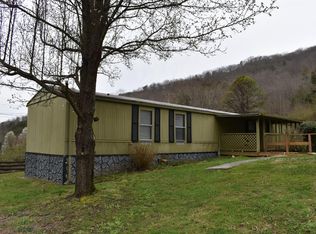 1187 Highway 3482, Calvin, KY 40813