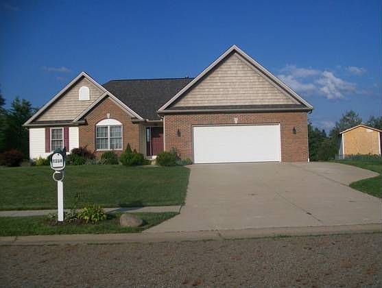 1st image of 1334 W Chester Dr