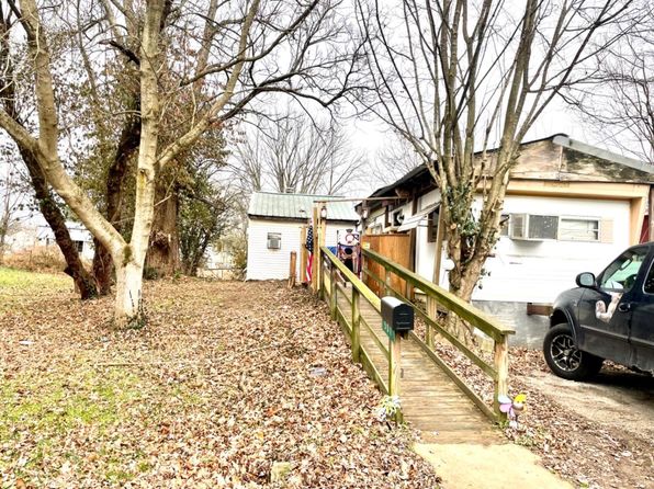 501 Main St, Neville, OH 45156