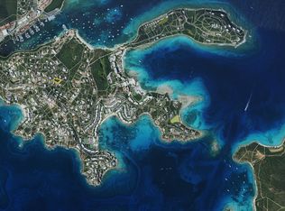 Nazareth 9-40, St Thomas, VI 00802