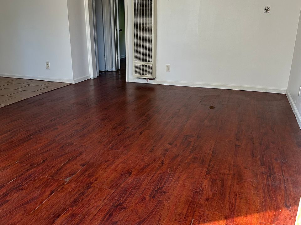 1st image of 621 N Avenue 66 #2