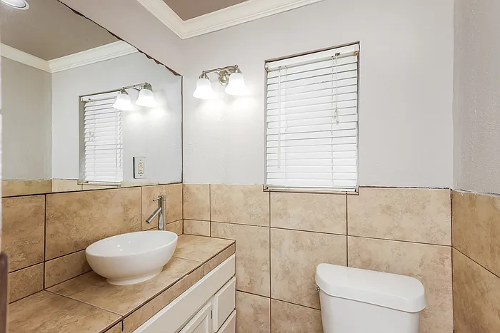 6909 Valhalla Rd — Photo 15