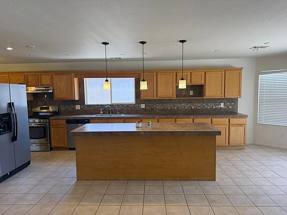 4th image of 8496 E Via Cortina De Madera