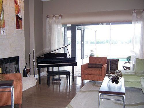 4th image of 10322 Carroll Cove Pl