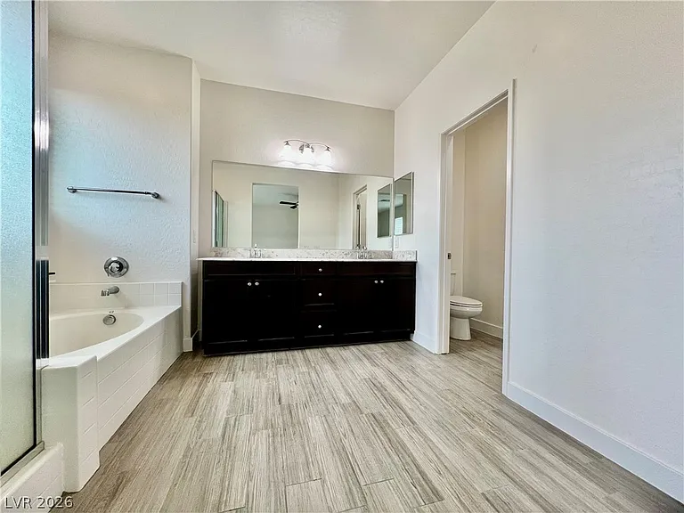 8667 Moon Crater Ave — Photo 20