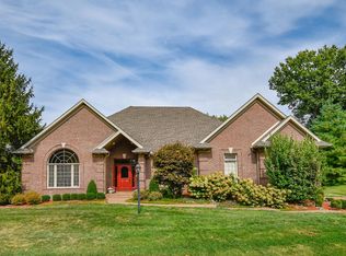 6600 River Ridge Dr, Newburgh, IN 47630