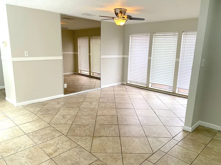 14934 Elmont Dr — Photo 8