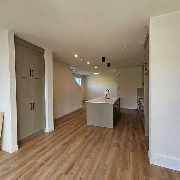 3203 14th Ave SW — Photo 12