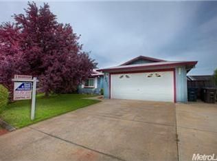 8637 Imran Woods Cir, Citrus Heights, CA 95621