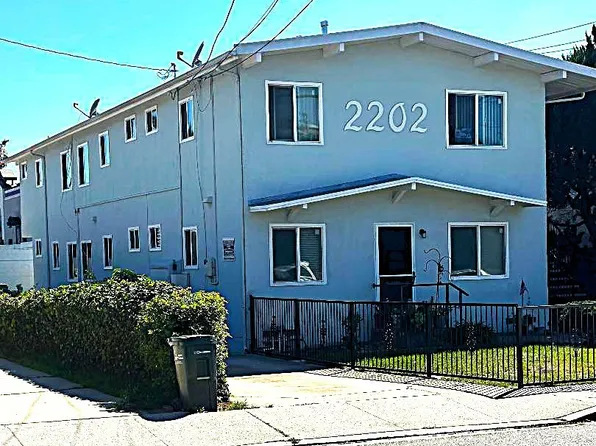 2202 Mathews Ave, Redondo Beach, CA 90278