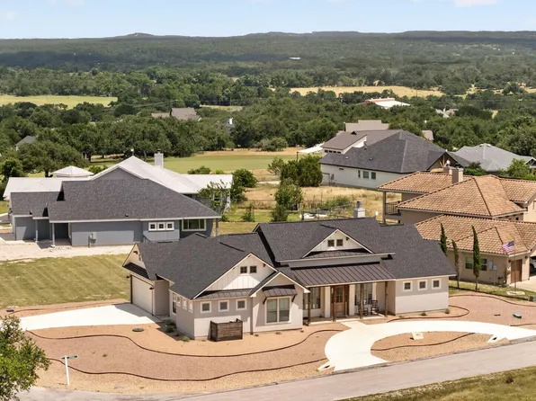 101 Alf Hunter, Blanco, TX 78606