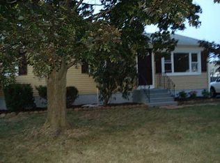 70 Collingwood Dr, Warwick, RI 02886