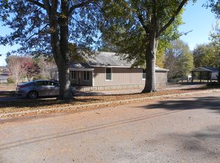 90 W College St, Eclectic, AL 36024