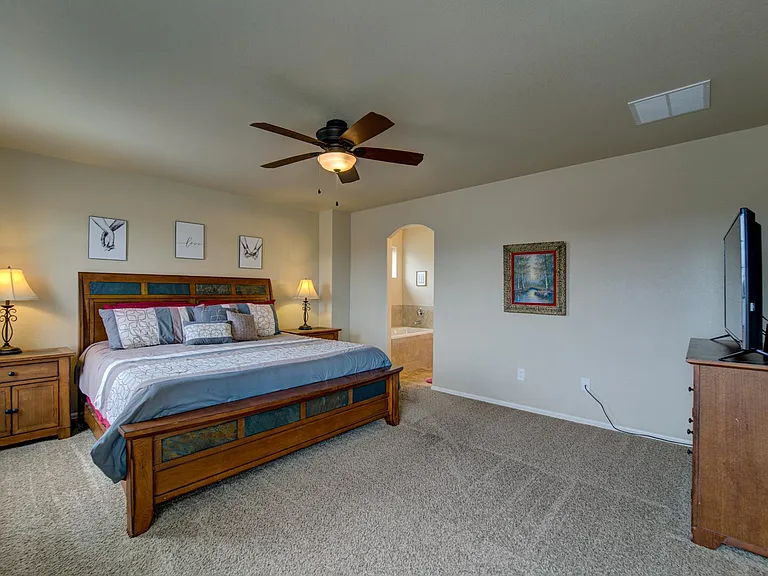 9711 Desert Lily Cir — Photo 32