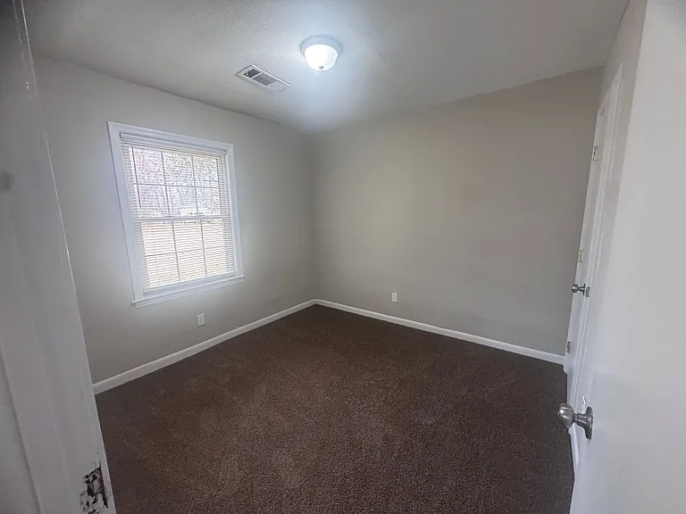 1818 Rigby St — Photo 6