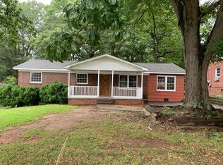 3 Kentland Ln, Greenville, SC 29611