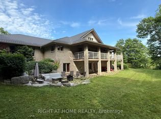 1453 Millenium Ct, Kingston, ON K7L 5H6