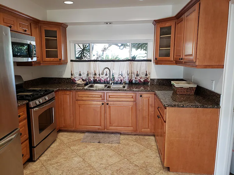 13411 Biola Ave — Photo 10