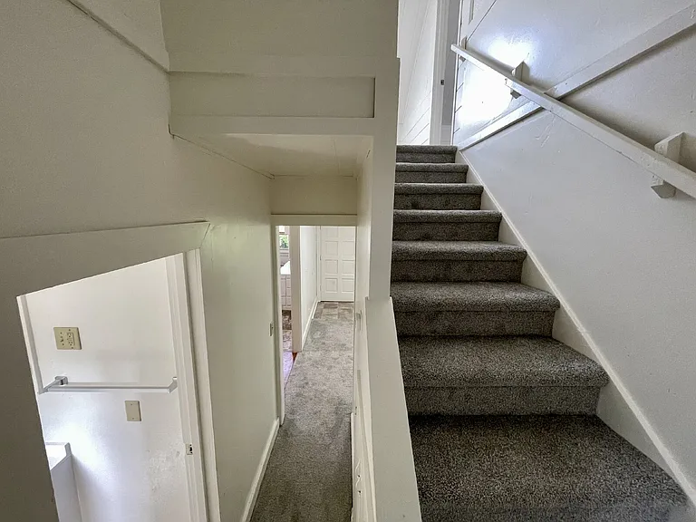 2743 Potter St — Photo 11