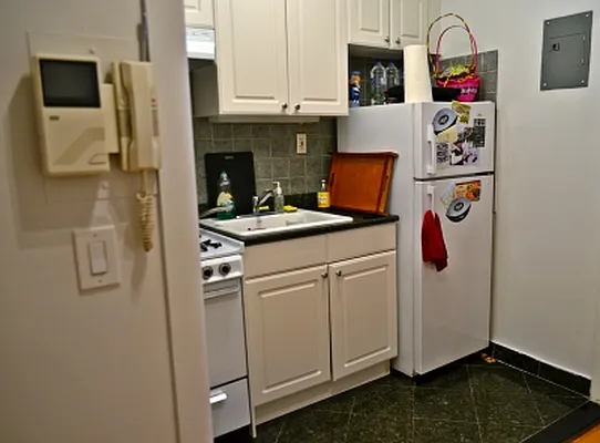 Rented by Citi Habitats | media 15