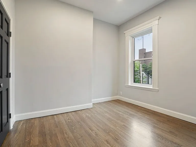 512 Massachusetts Ave #3 — Photo 13