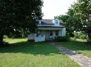 1367 Richmond Rd, Lancaster, KY 40444