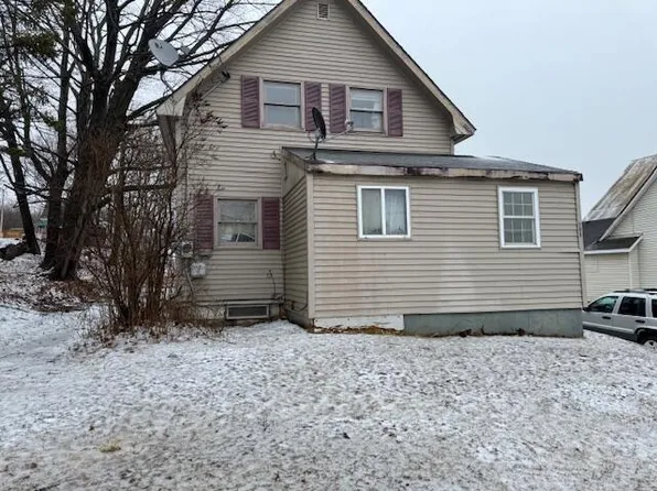 200 Free Street, Dexter, ME 04930