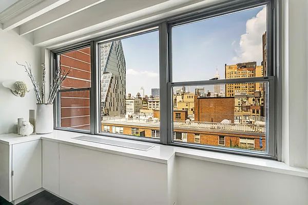 Sold by Compass | media 7